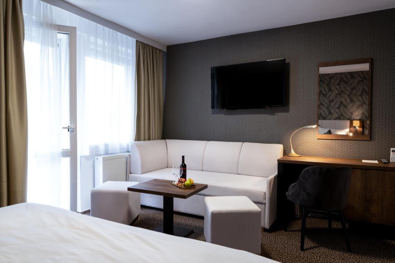 Hotel Karolina Lanškroun Eksteriør billede